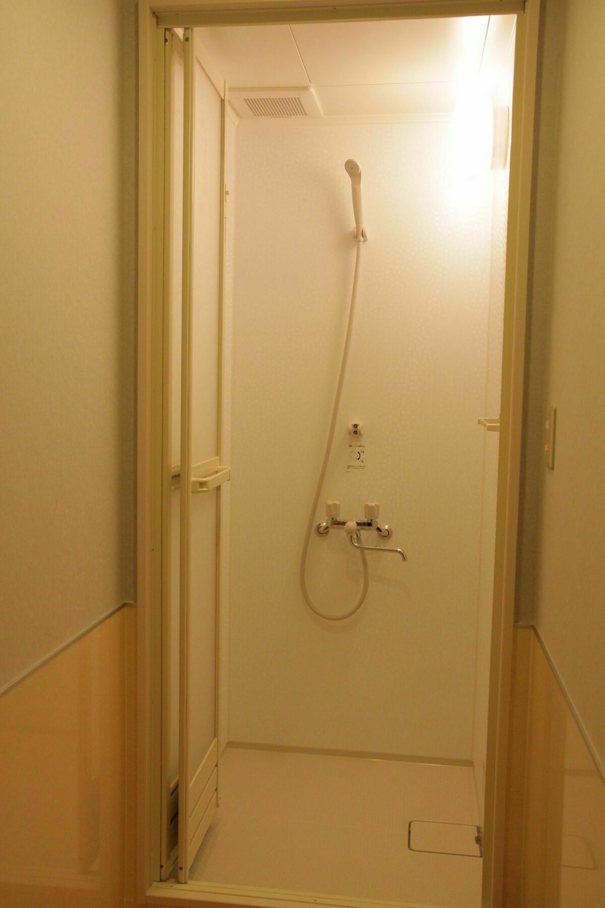 Guesthouse Jiyujin Киото Экстерьер фото